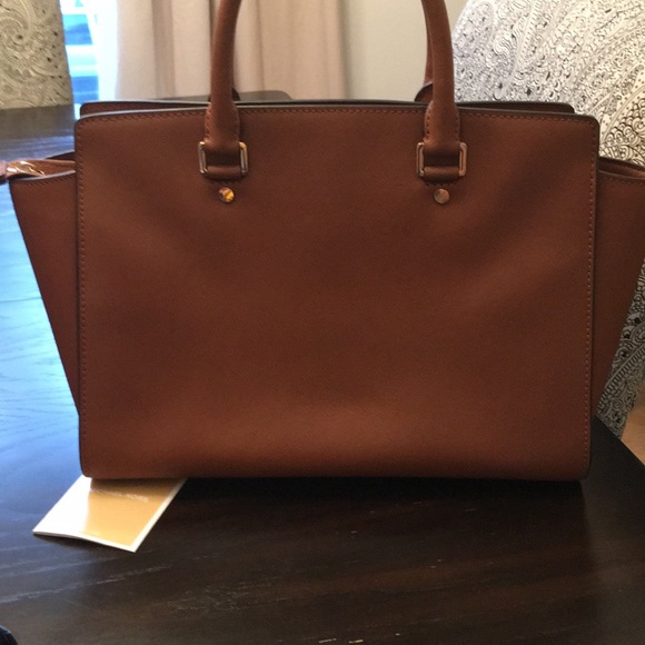 Michael Kors Selma large satchel - Picture 3 of 8